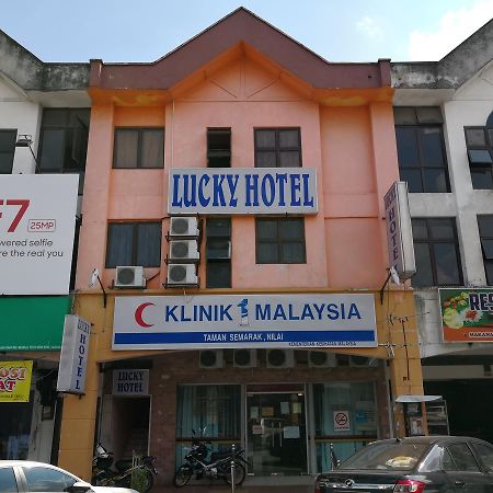 Lucky Budget Hotel @ Нилай Экстерьер фото