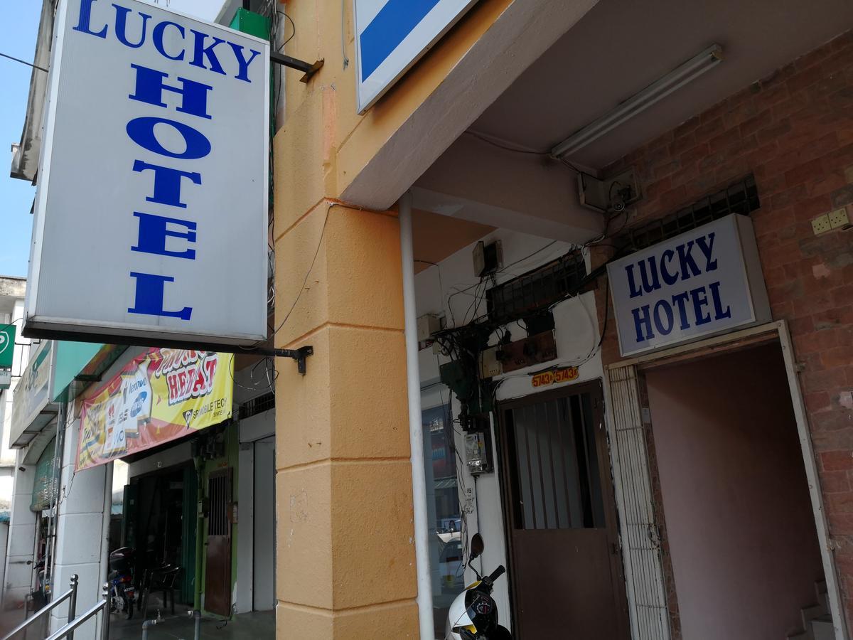 Lucky Budget Hotel @ Нилай Экстерьер фото